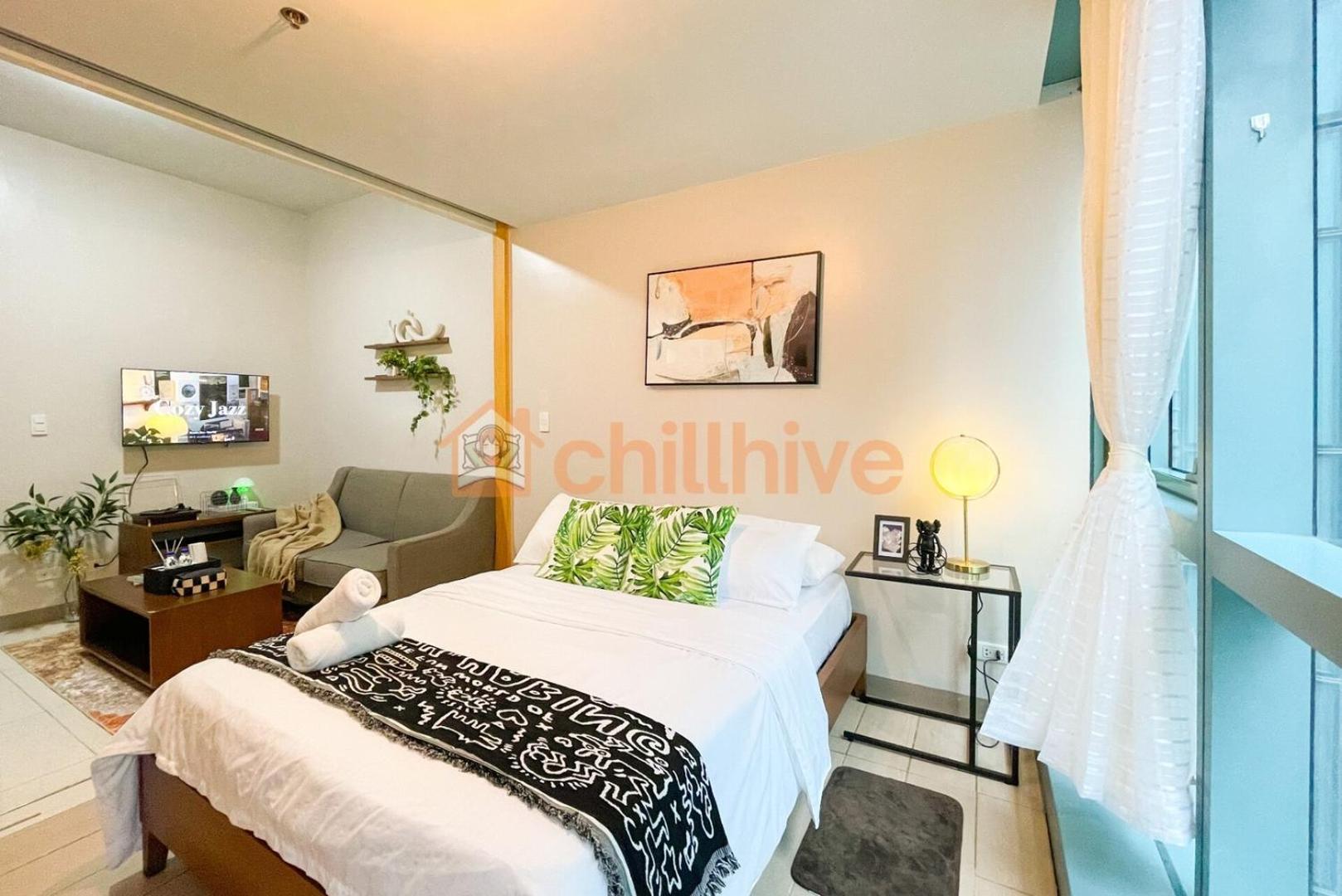 Chic Bgc Across Uptown Mall #ournw9b Bahay bakasyunan Manila